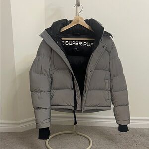 Aritzia Gray Reflective Super Puff Jacket